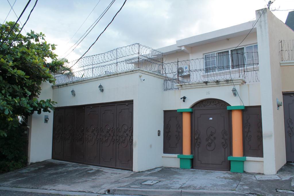 Hotel Casa Las Lomas Τεγουσιγάλπα Εξωτερικό φωτογραφία